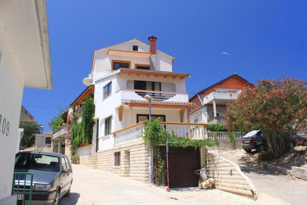 Apartment Sali 8174A Esterno foto